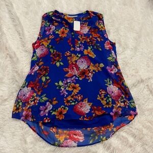 NWOT Daniel Rainn floral blouse L